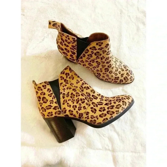 MIA Trinaa Leopard Pony Hair Print - Picture 5 of 6